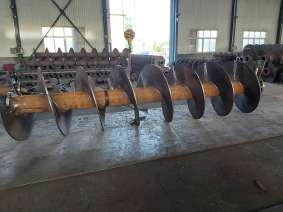 直徑1.2米長(zhǎng)螺旋鉆桿